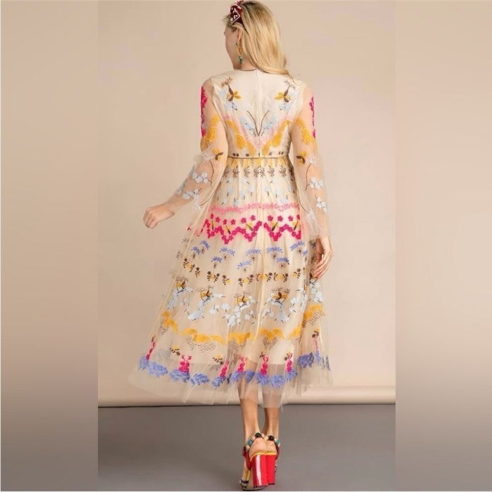 Floral Embroidered Maxi Dress - Picture 4 of 15